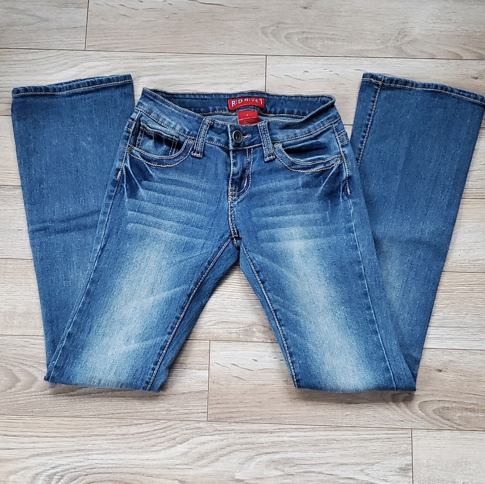 Red Rivet Bootcut Distressed Jeans - Picture 14 of 15